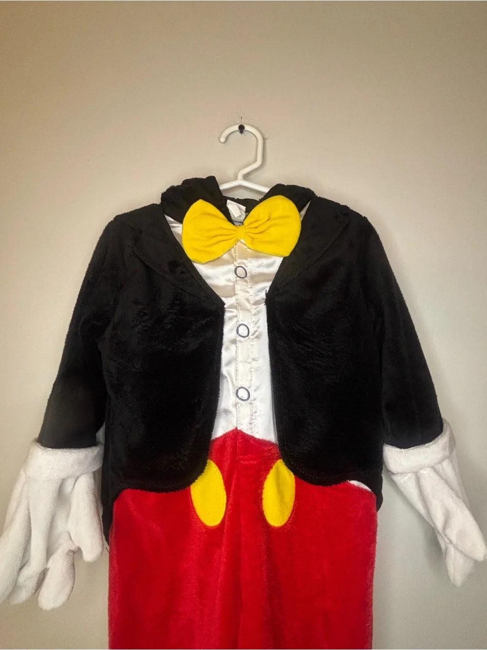 Disney Classic Mickey Mouse Costume - Picture 2 of 9